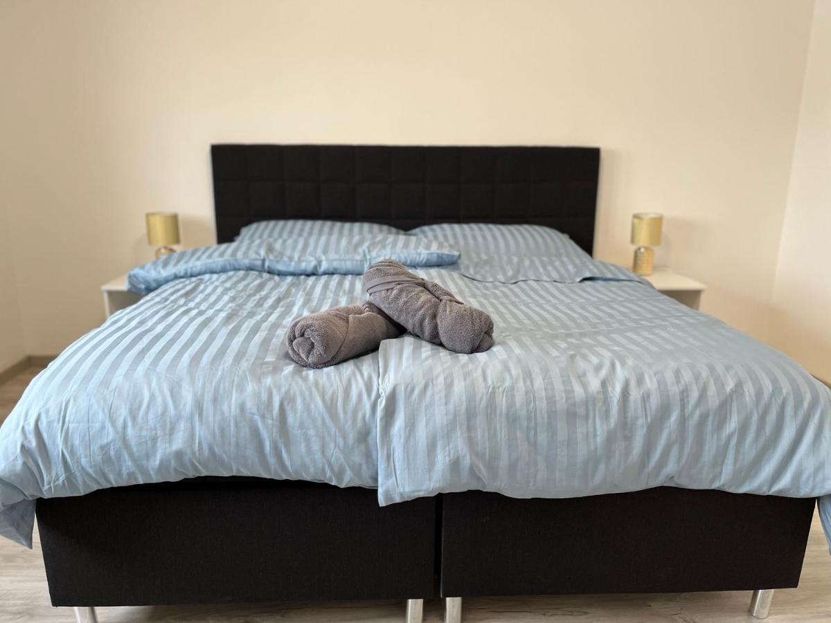 Apartment Golden Prague 78 Vestec  Luaran gambar