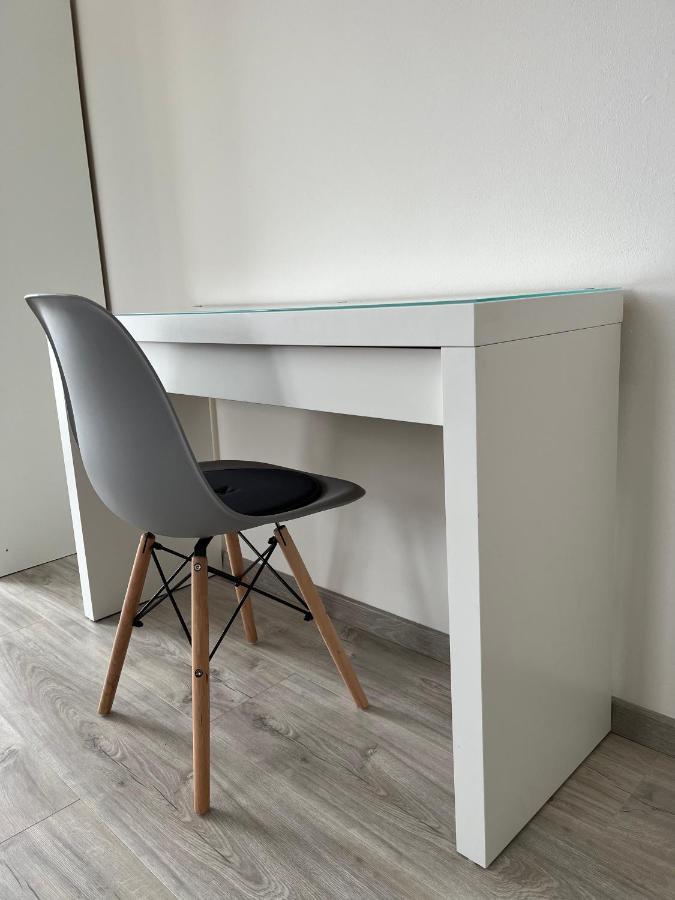 Apartment Golden Prague 78 Vestec  Luaran gambar