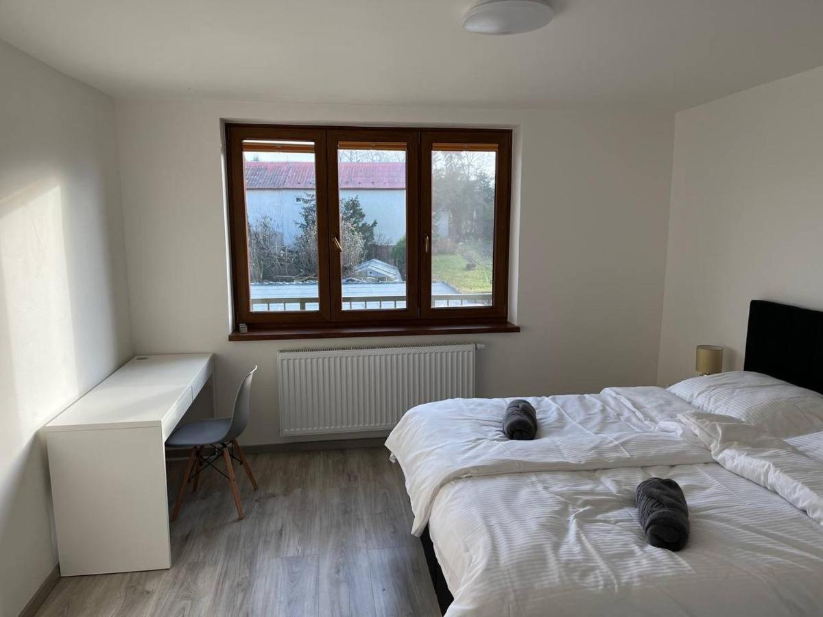 Apartment Golden Prague 78 Vestec  Luaran gambar