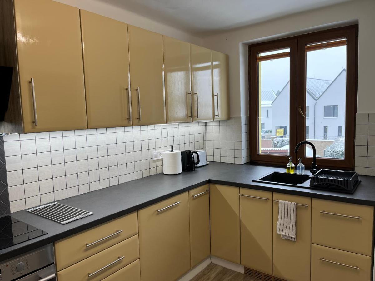 Apartment Golden Prague 78 Vestec  Luaran gambar