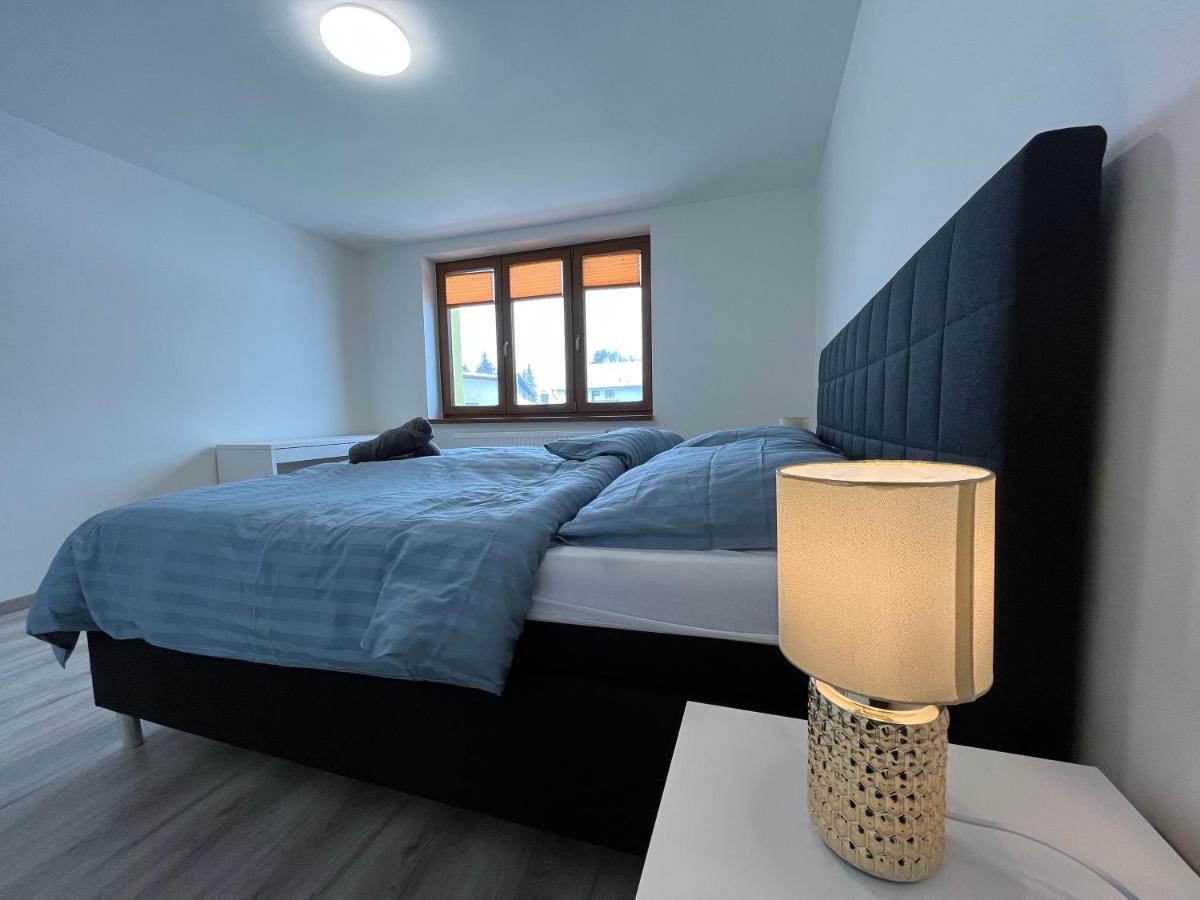 Apartment Golden Prague 78 Vestec  Luaran gambar