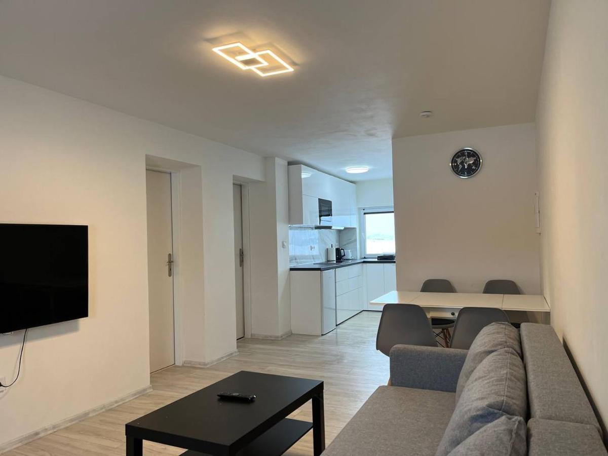 Apartment Golden Prague 78 Vestec  Luaran gambar