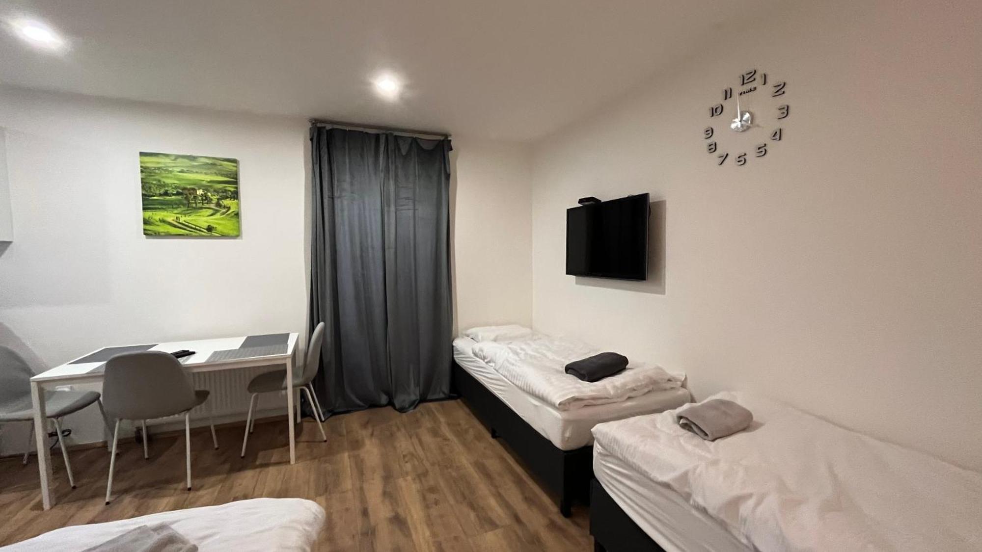 Apartment Golden Prague 78 Vestec  Luaran gambar